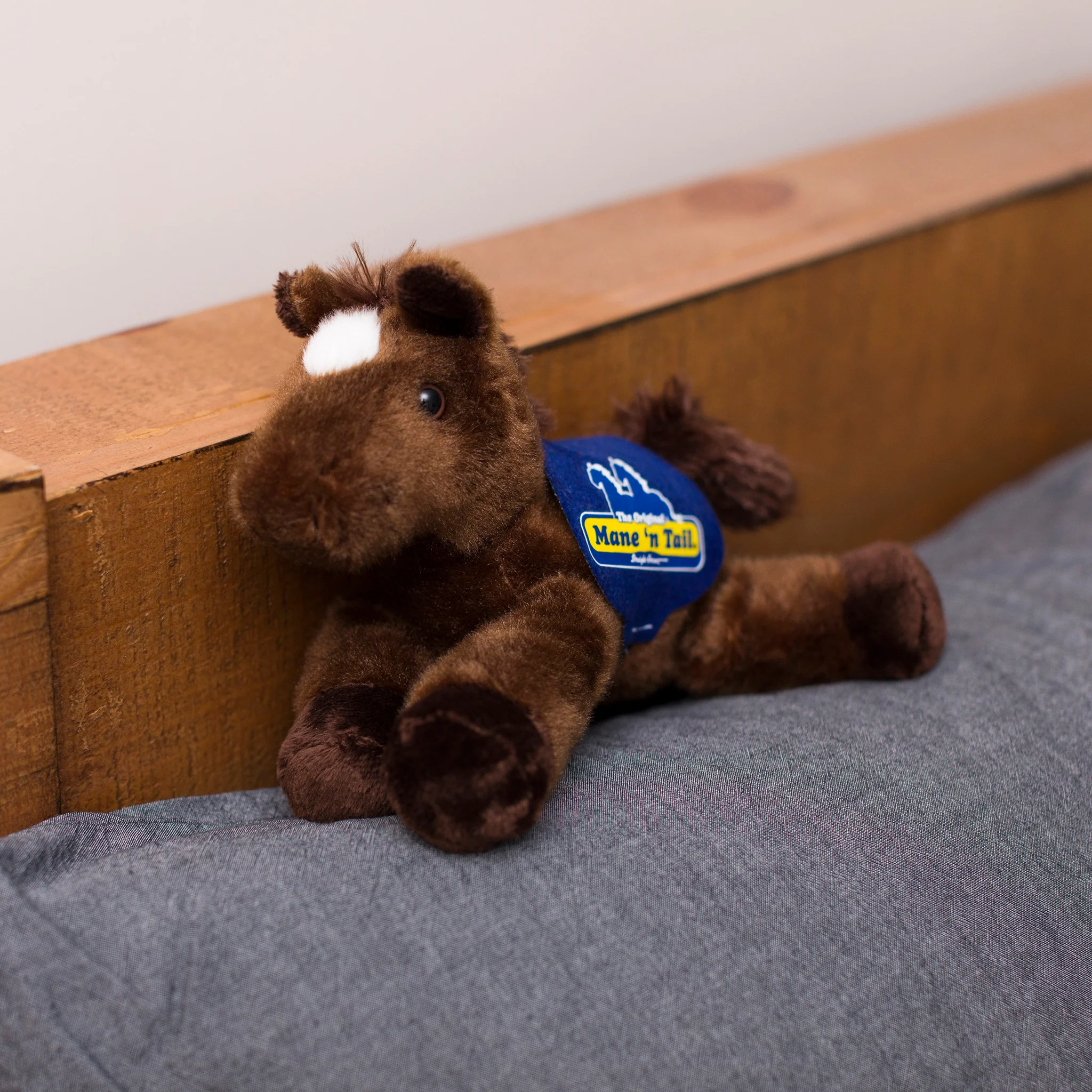 Chestnut Horse with Mane 'n Tail Blue Saddle - Image 2