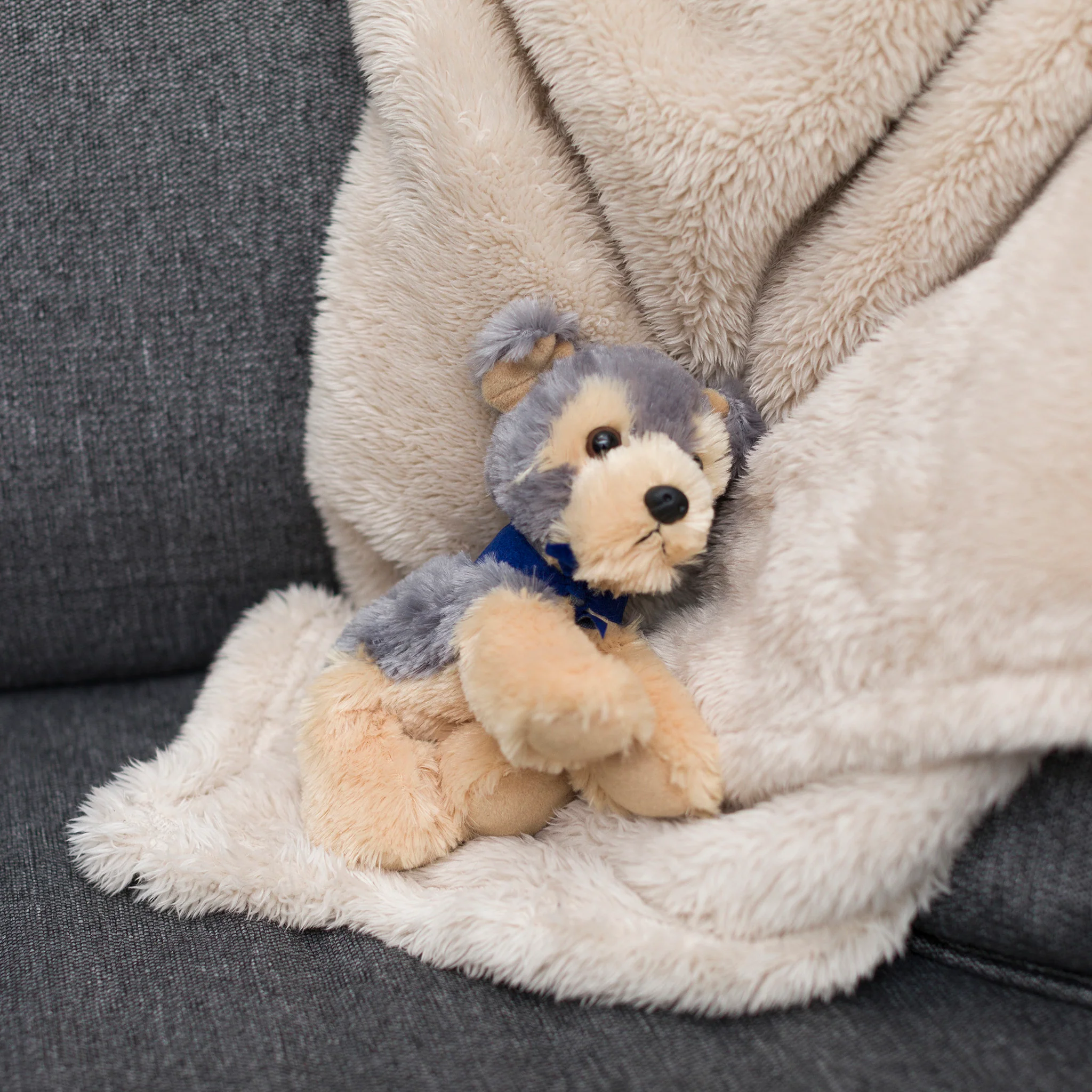 Yorkie with Mane 'n Tail Blue Bandana - Image 4